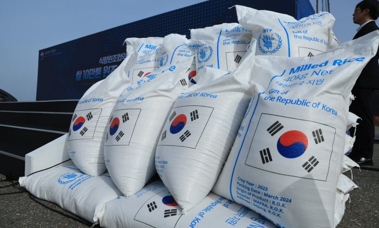 Photo of South Korea Donates a Record 150,000 Tonnes of Rice to 17 Countries