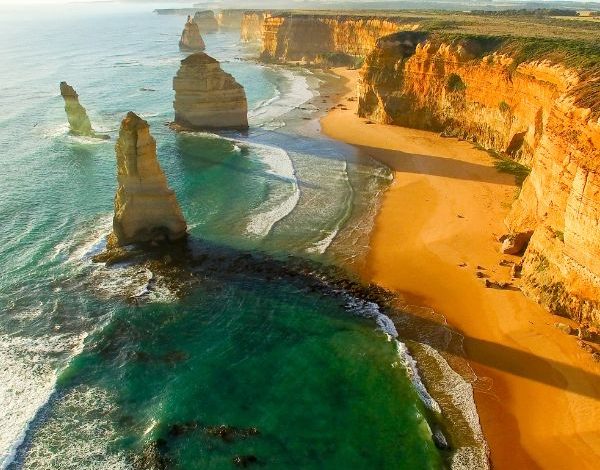 Rock formations along the Great Ocean Road