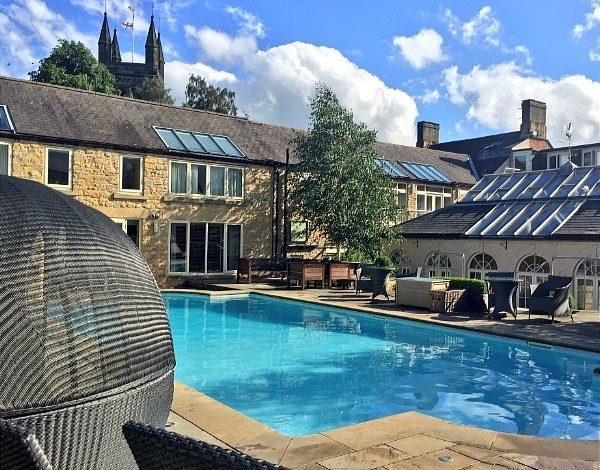 Photo of Short stay: Feversham Arms Hotel & Verbena Spa Helmsley, North Yorkshire

 /  2022-11-29 11:31:39 