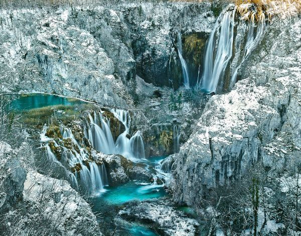 Photo of Christmas time at Plitvice Lakes

 /  2022-12-24 12:07:18 