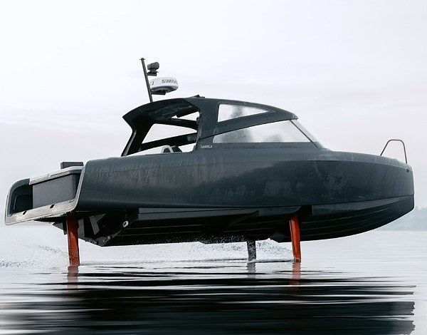 Photo of Luxury on hydrofoils: the electric boat Candela C-8

 /  2023-01-21 22:38:58 