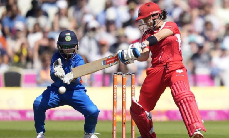 Photo of Capsey’s half-century leads England to victory