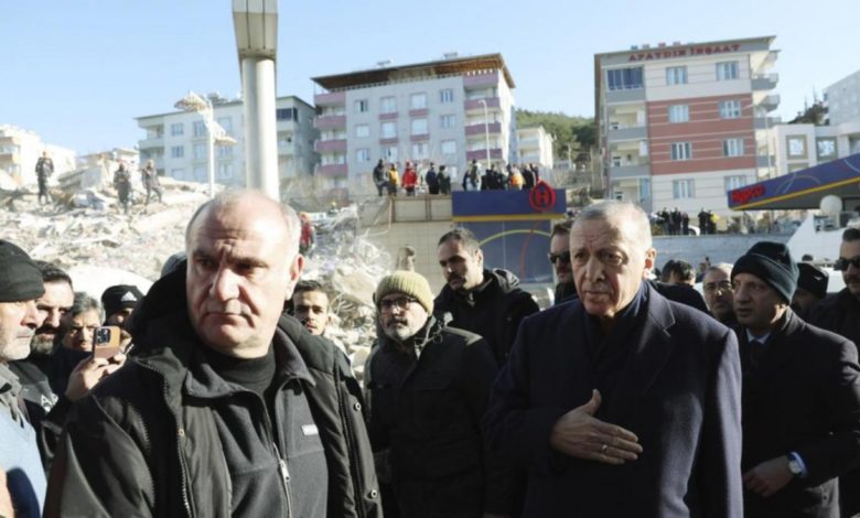 Photo of Turkish head of state admits problems with earthquake aid