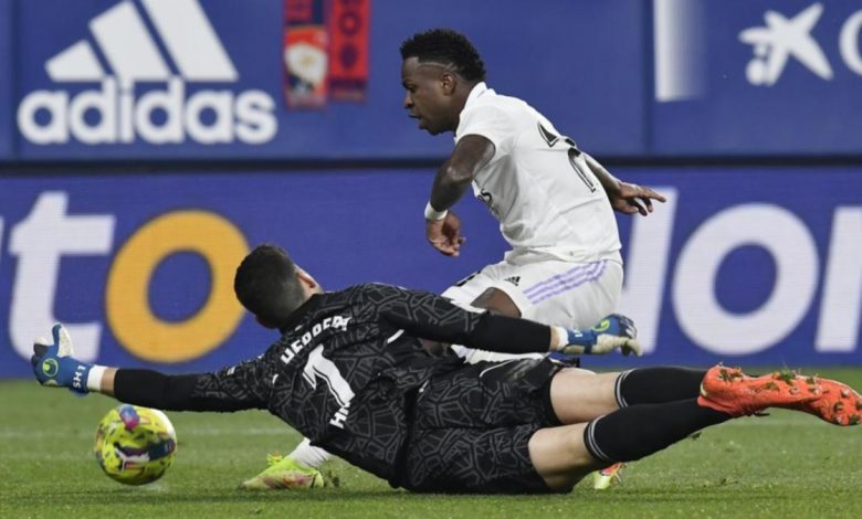 Photo of Vinicius becomes the playmaker as Real Madrid beat Osasuna