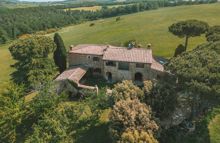 Photo of An 18th century farmhouse in Tuscany • The Blonde Abroad

 /  2023-07-13 22:50:33 