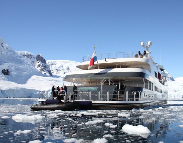 Photo of Antarctica – The White Continent: a guide to this extreme yacht charter destination

 /  2023-07-21 11:42:21 