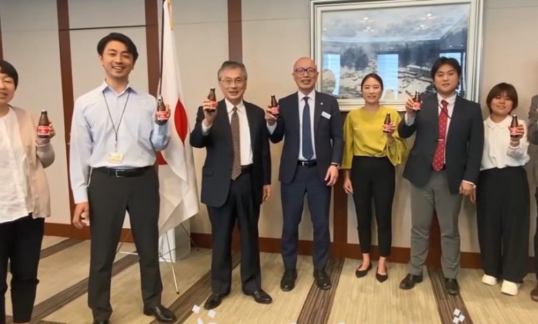 Photo of Oka Hiroshi, Japanese Ambassador Introduces Healthy Drink to Egyptians