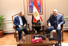 Photo of Minister of Industry discusses with Moroccan Ambassador to Egypt enhancing cooperation in industry and transportation